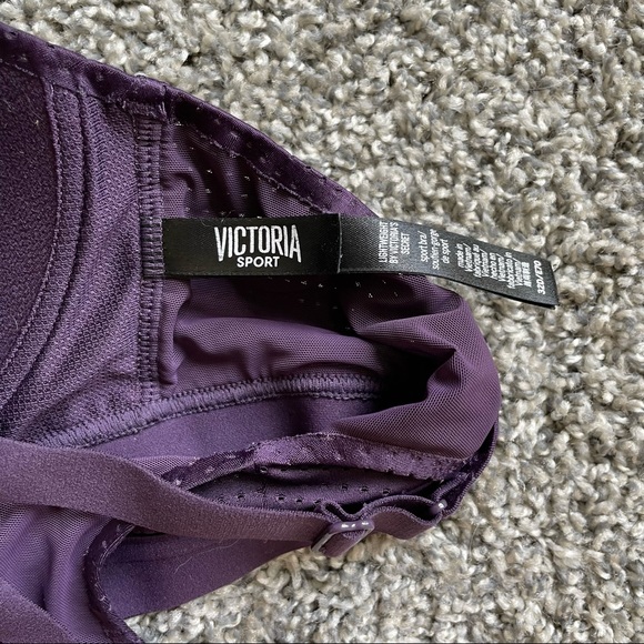 Victoria’s Secret | 32D Sports Bra - Picture 8 of 8